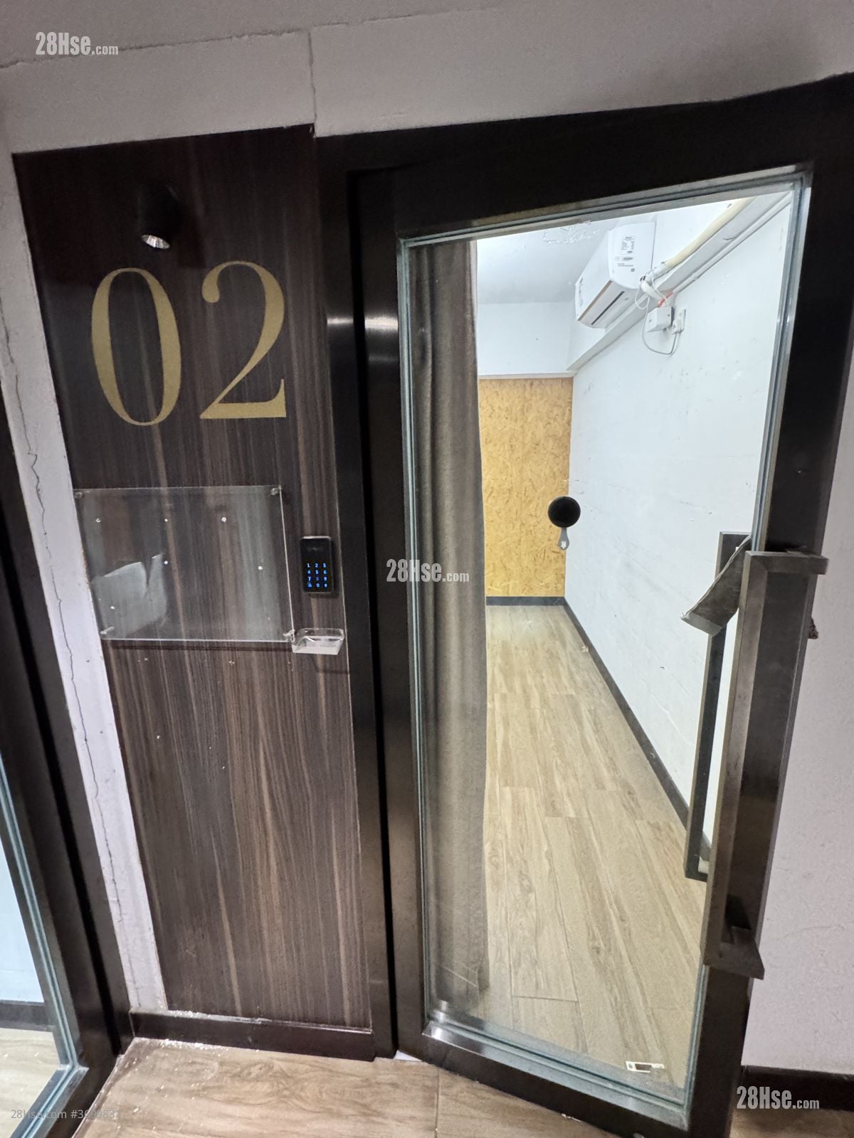 嘉名工廠大廈 租盤 開放式間隔 100 平方呎