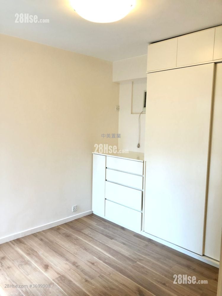 龙华花园 售盘 3 房 , 2 浴室 976 平方尺