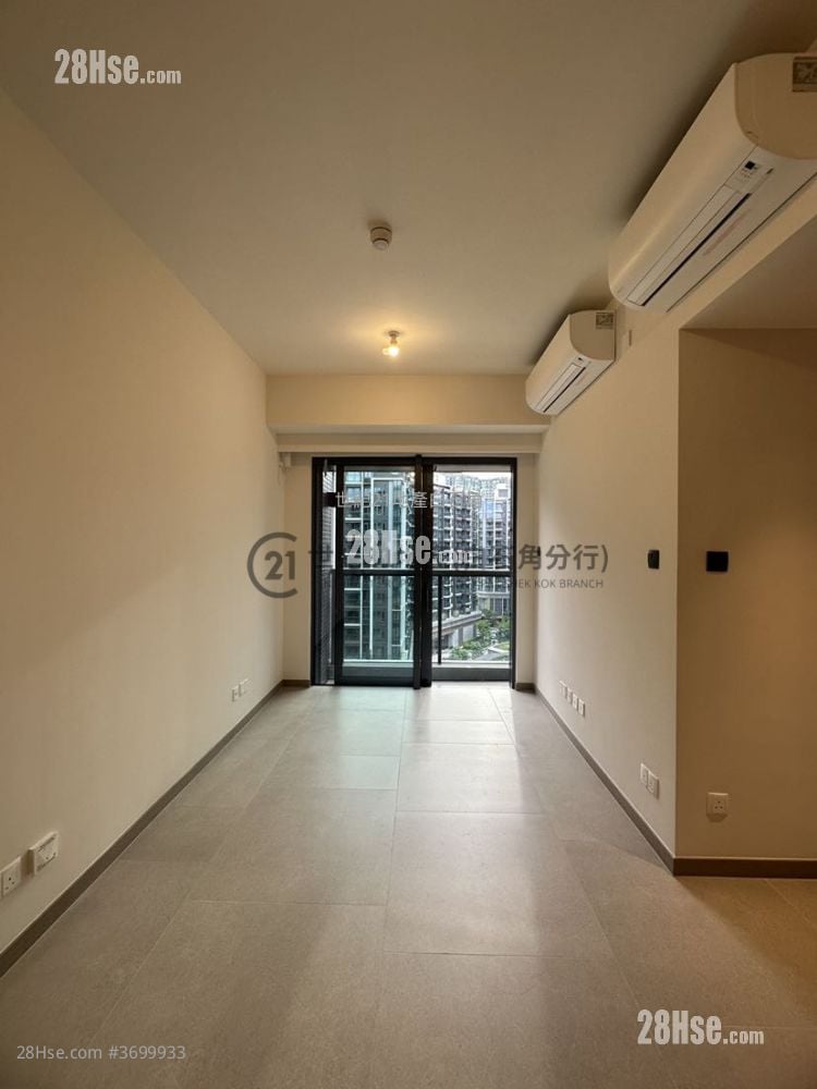 Silicon Hill Rental 2 Bedrooms , 1 Bathroom 448 ft²