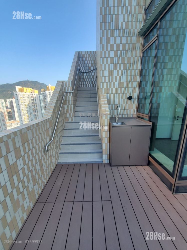 Belgravia Place Rental 3 Bedrooms , 2 Bathrooms 645 ft²