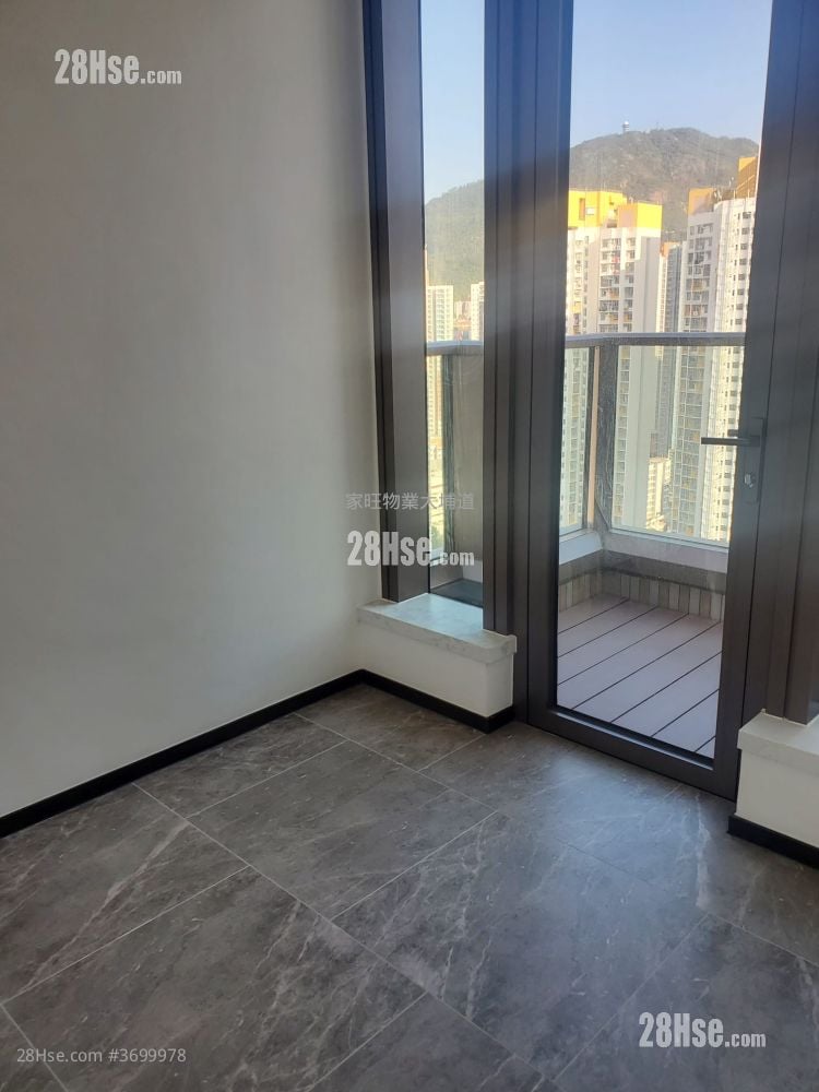 Belgravia Place Rental 3 Bedrooms , 2 Bathrooms 645 ft²