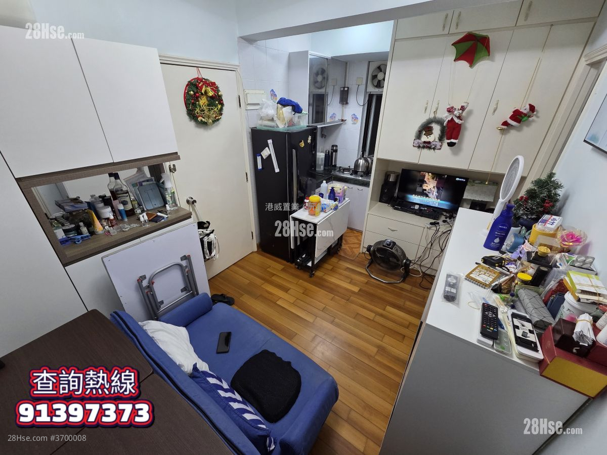 King Fai Court Sell 1 Bedroom , 1 Bathroom 219 ft²