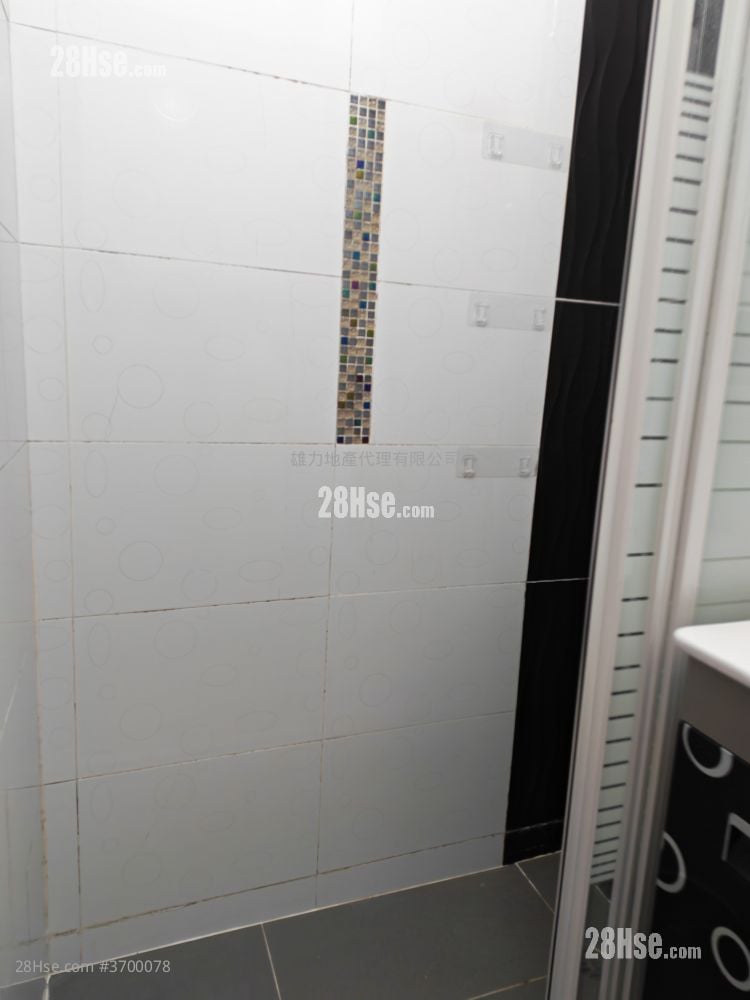 村屋 租盤 350 平方呎