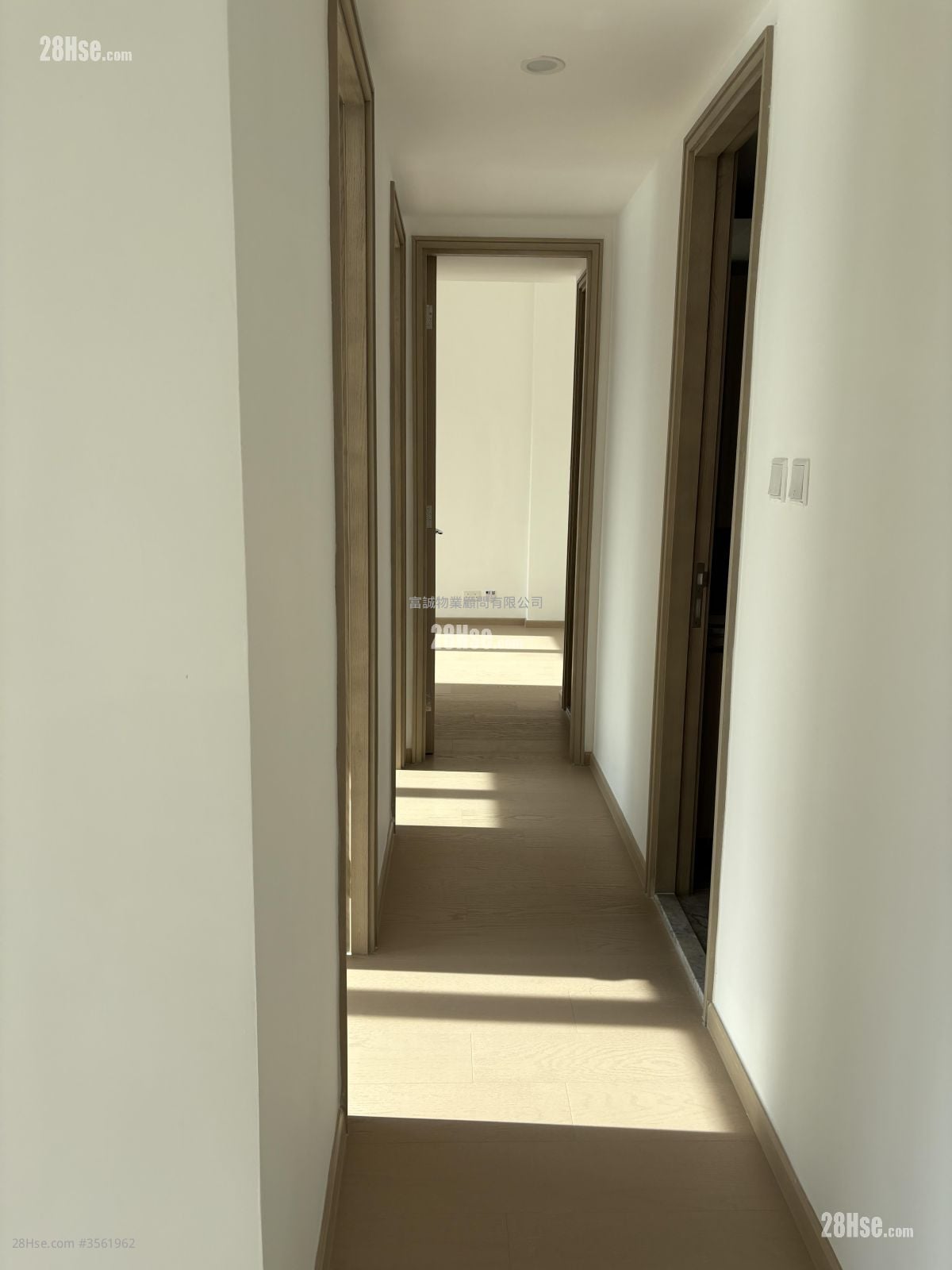 親海駅 租盤 3 房 , 2 浴室 718 平方呎