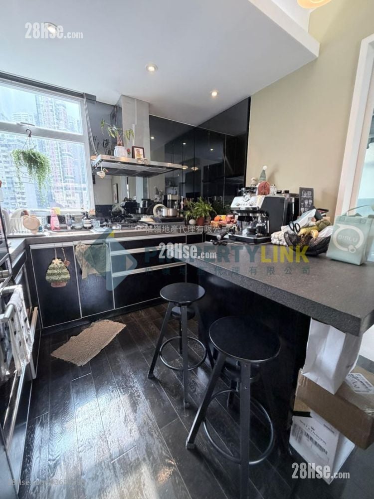 新佳大厦 售盘 1 房 , 1 浴室 362 平方尺