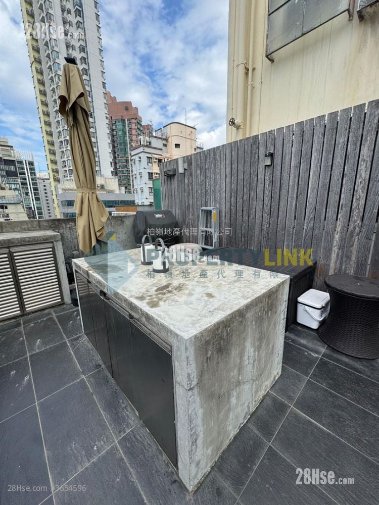 新佳大厦 售盘 1 房 , 1 浴室 362 平方尺