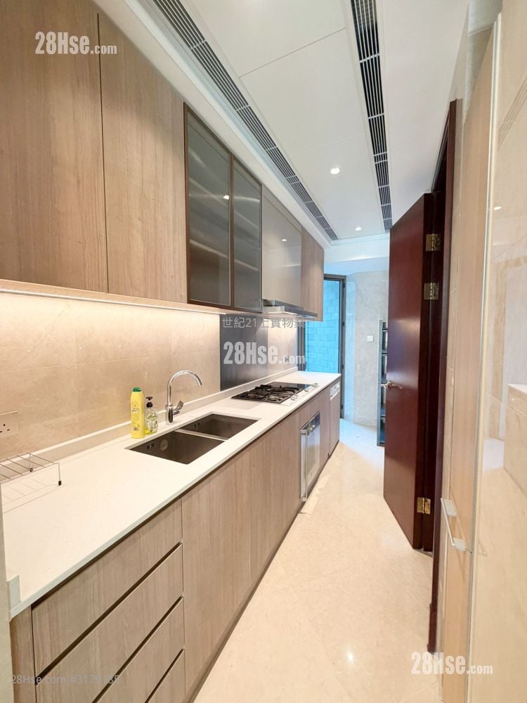 逸珑 售盘 4 房 , 3 浴室 1,650 平方尺