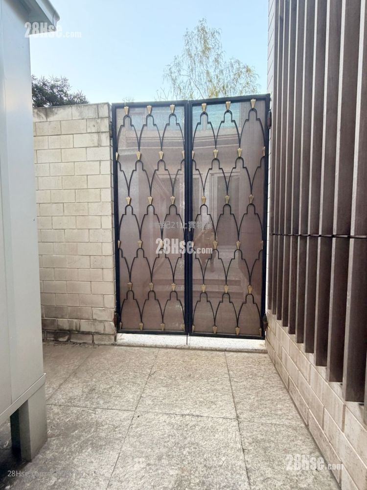 逸珑 售盘 4 房 , 3 浴室 1,650 平方尺