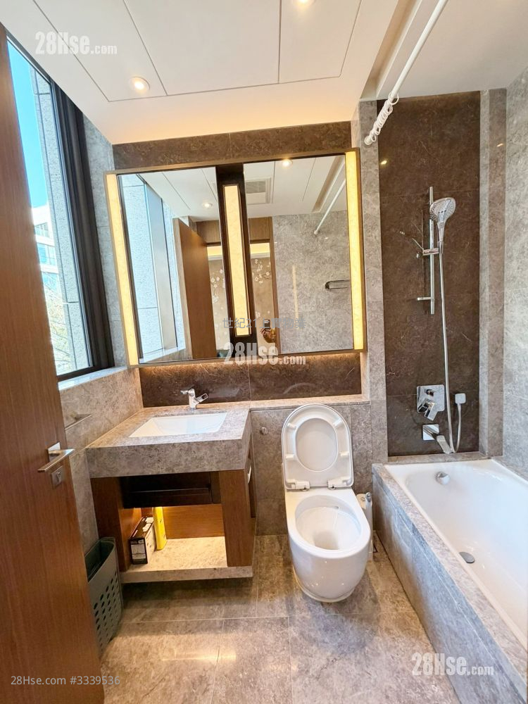 Mont Rouge Sell 4 Bedrooms , 4 Bathrooms 2,846 ft²