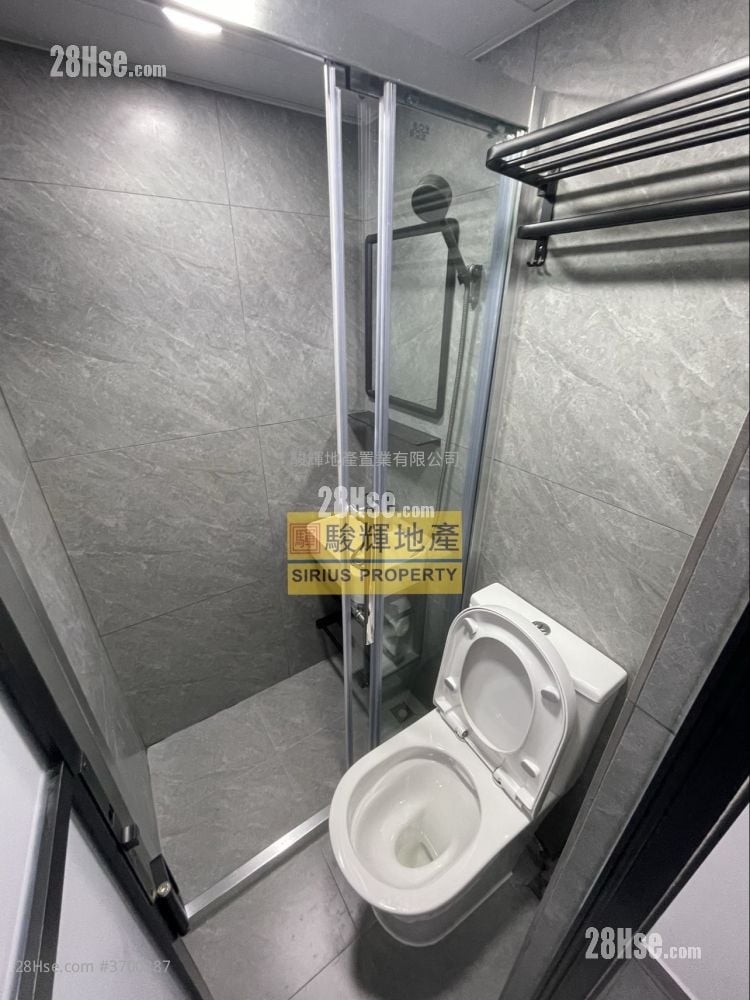 Sincere House Rental 180 ft²