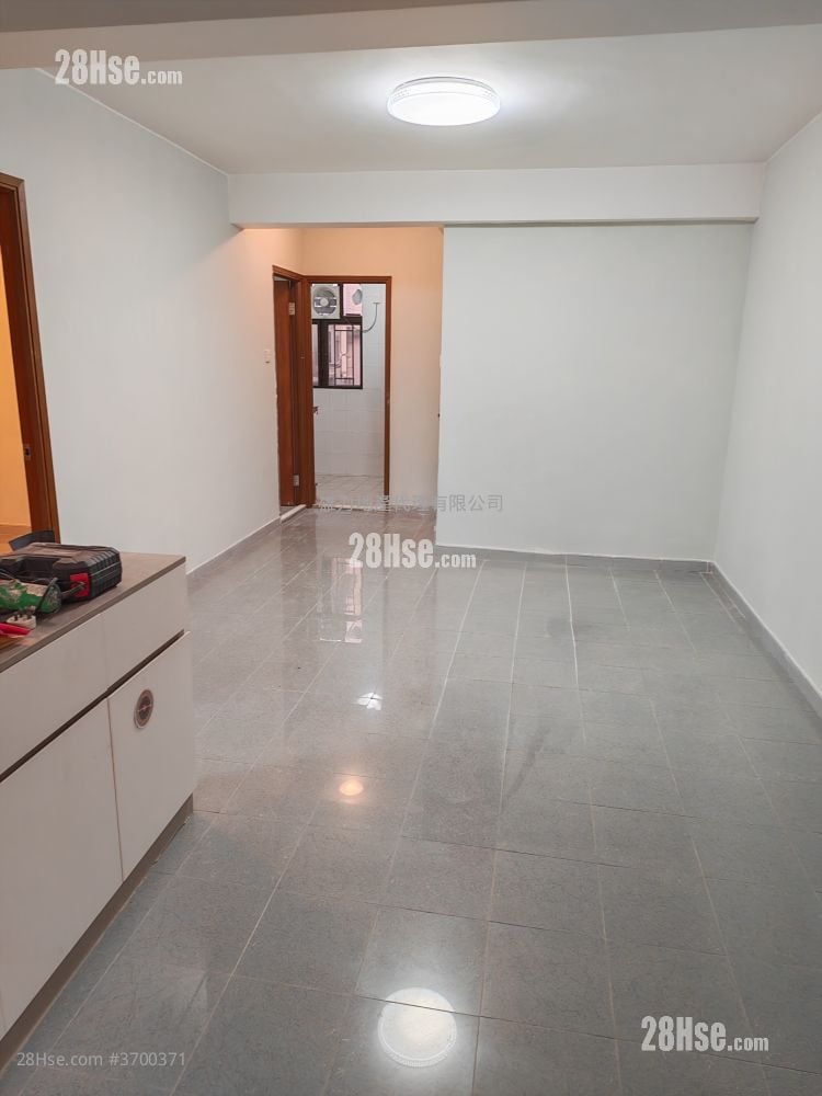 村屋 租盘 2 房 , 1 浴室 630 平方尺