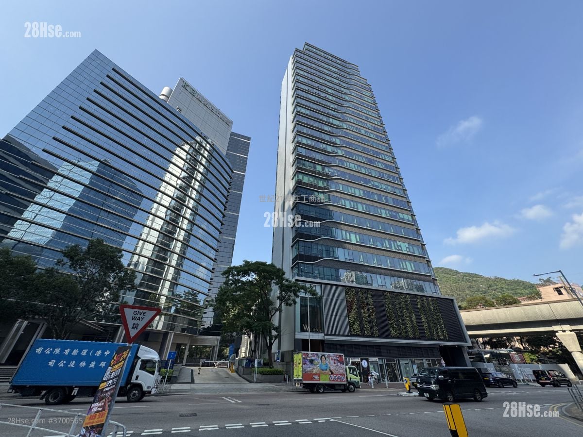 W LUXE 租盘 256 平方尺