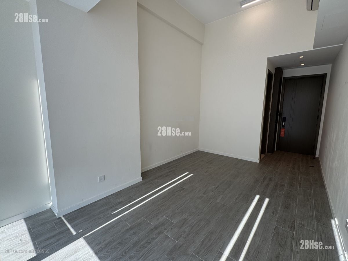 W LUXE 租盘 256 平方尺