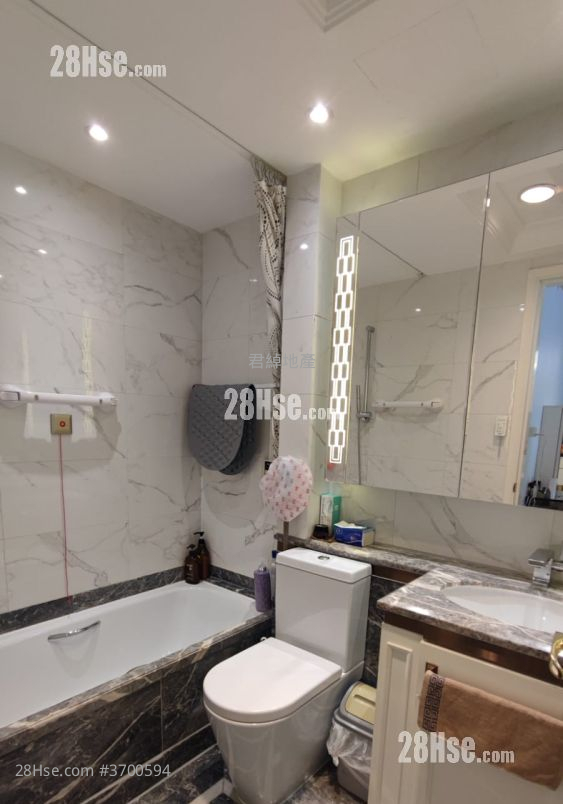 Mayfair By The Sea Sell 2 Bedrooms , 2 Bathrooms 975 ft²