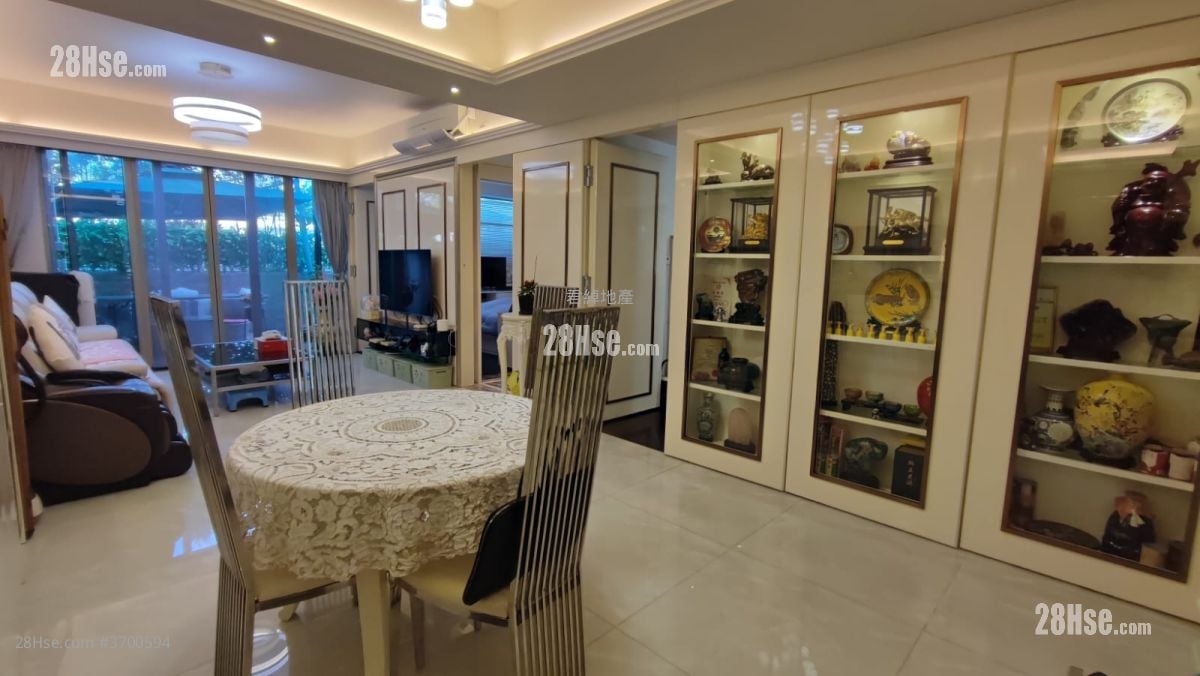 Mayfair By The Sea Sell 2 Bedrooms , 2 Bathrooms 975 ft²