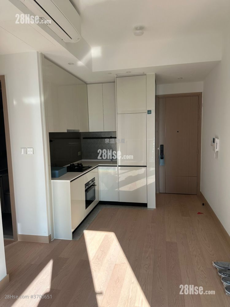 Seasons Place 租盤 2 房 443 平方呎