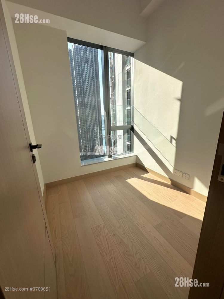 Seasons Place 租盤 2 房 443 平方呎