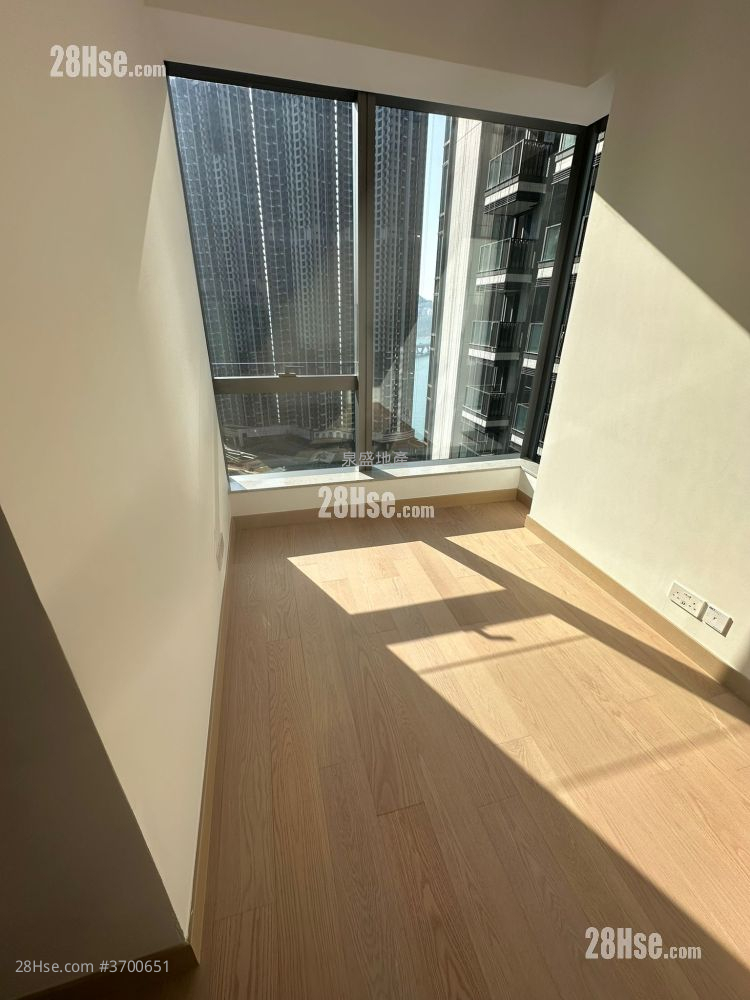 Seasons Place 租盤 2 房 443 平方呎