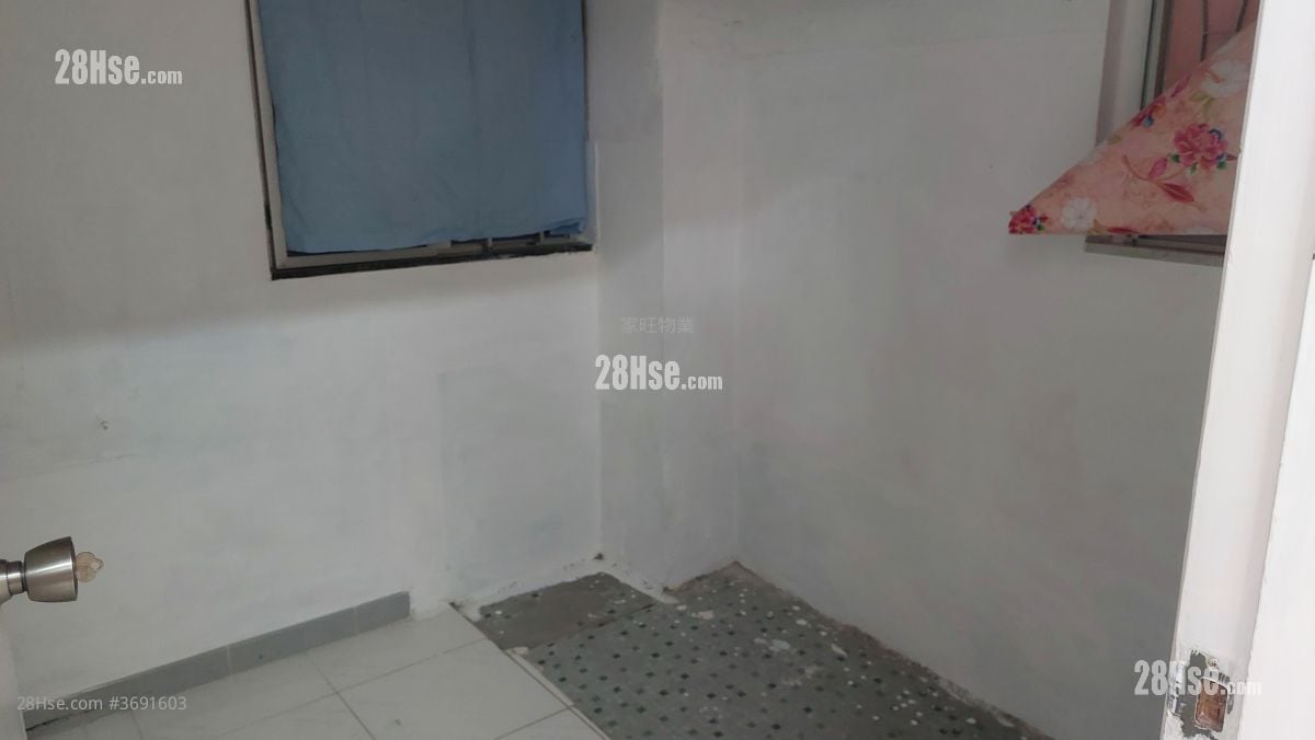 兆丰大楼 售盘 2 房 , 1 浴室 265 平方尺