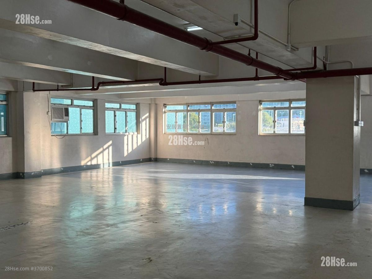 新藝工業大廈 租盤 1 廁所