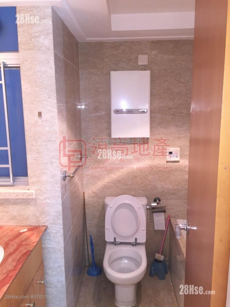 The Waterfront Sell 3 Bedrooms , 2 Bathrooms 794 ft²