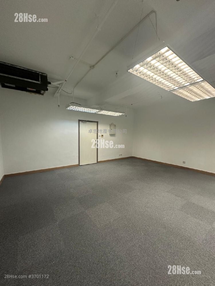 坚雄商业大厦 租盘