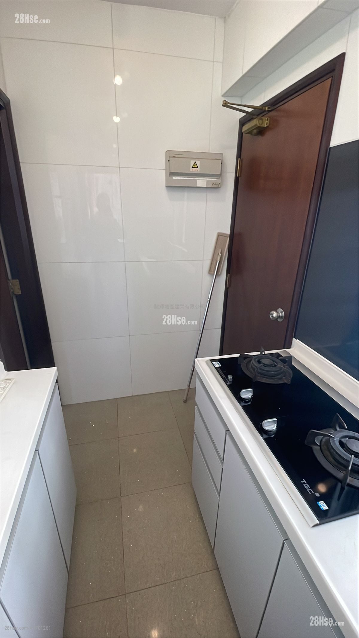 逸安阁 租盘 3 房 , 1 浴室 518 平方尺