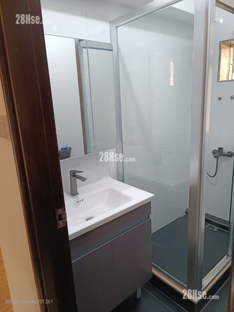 逸安阁 租盘 3 房 , 1 浴室 518 平方尺