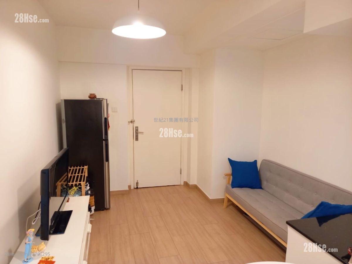 花园城 租盘 2 房 , 1 浴室 297 平方尺