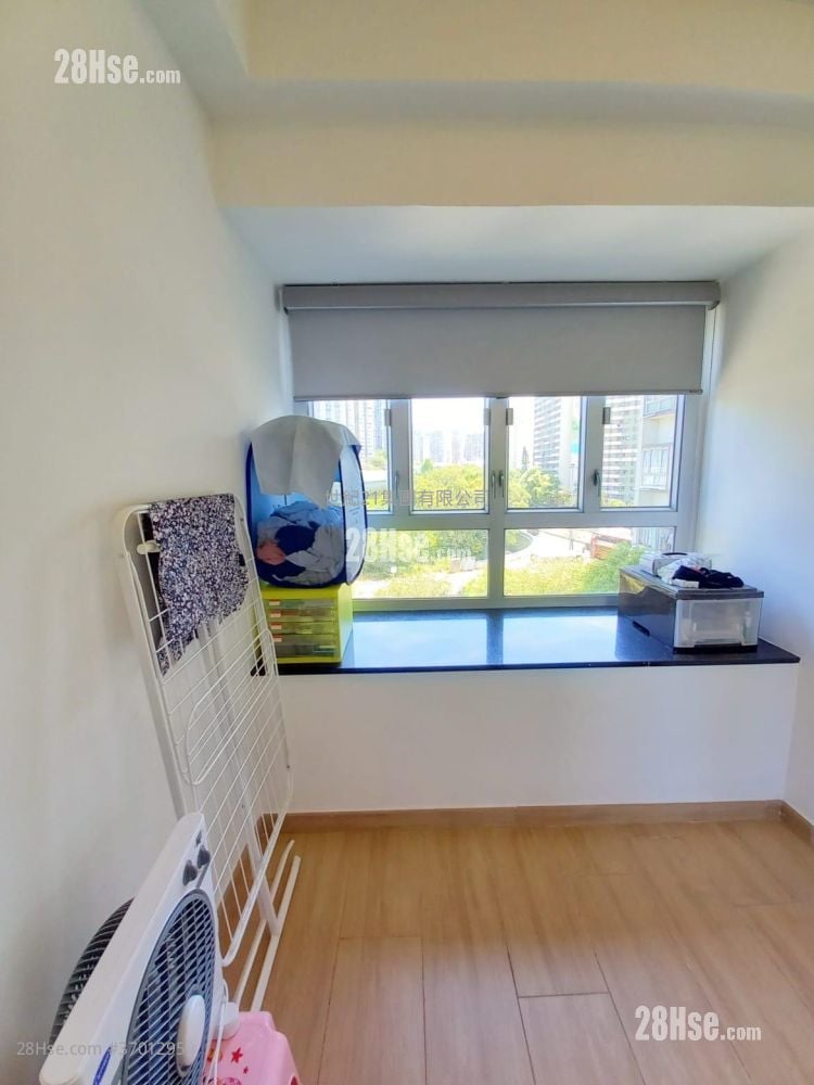 花园城 租盘 2 房 , 1 浴室 297 平方尺