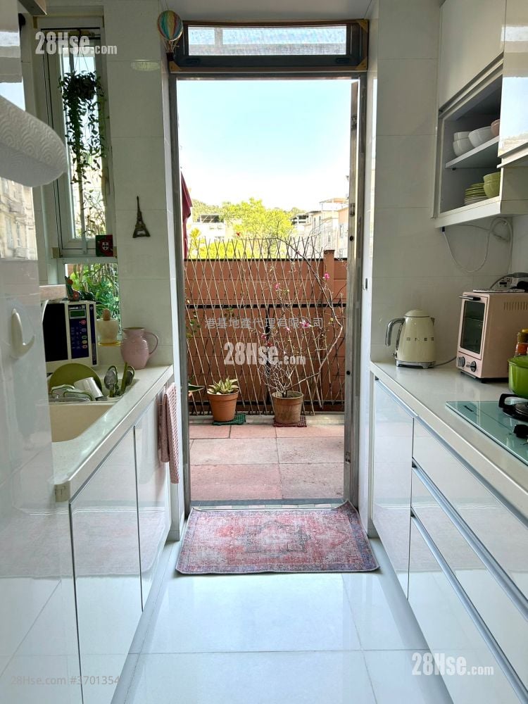 蚝涌新村 售盘 3 房 , 2 浴室 630 平方尺