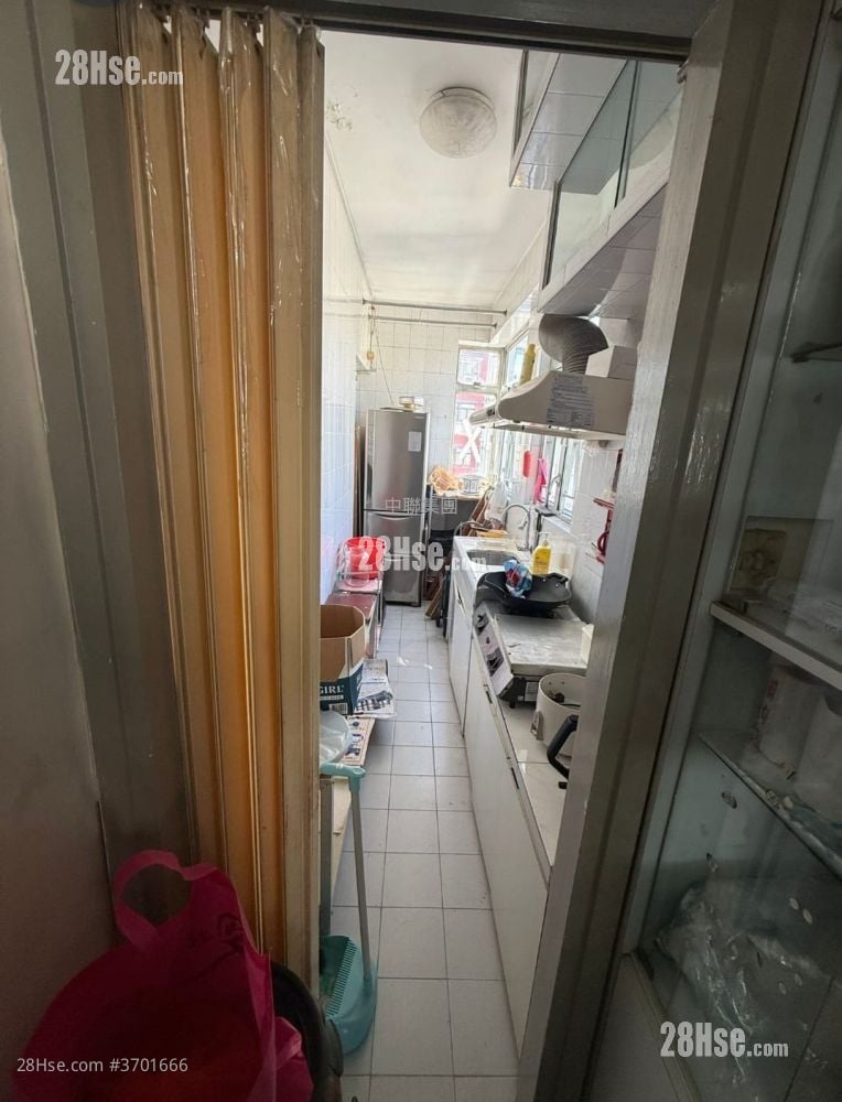 永泰大厦 售盘 2 房 , 1 浴室 367 平方尺