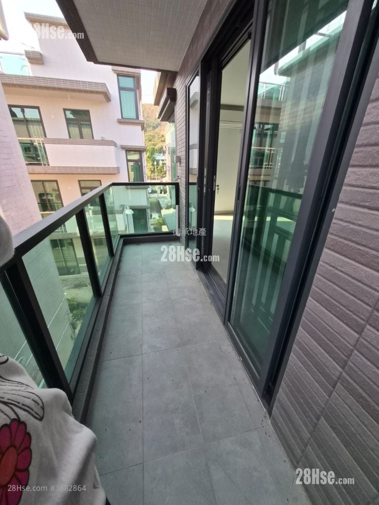 村屋 租盤 2 房 , 1 浴室