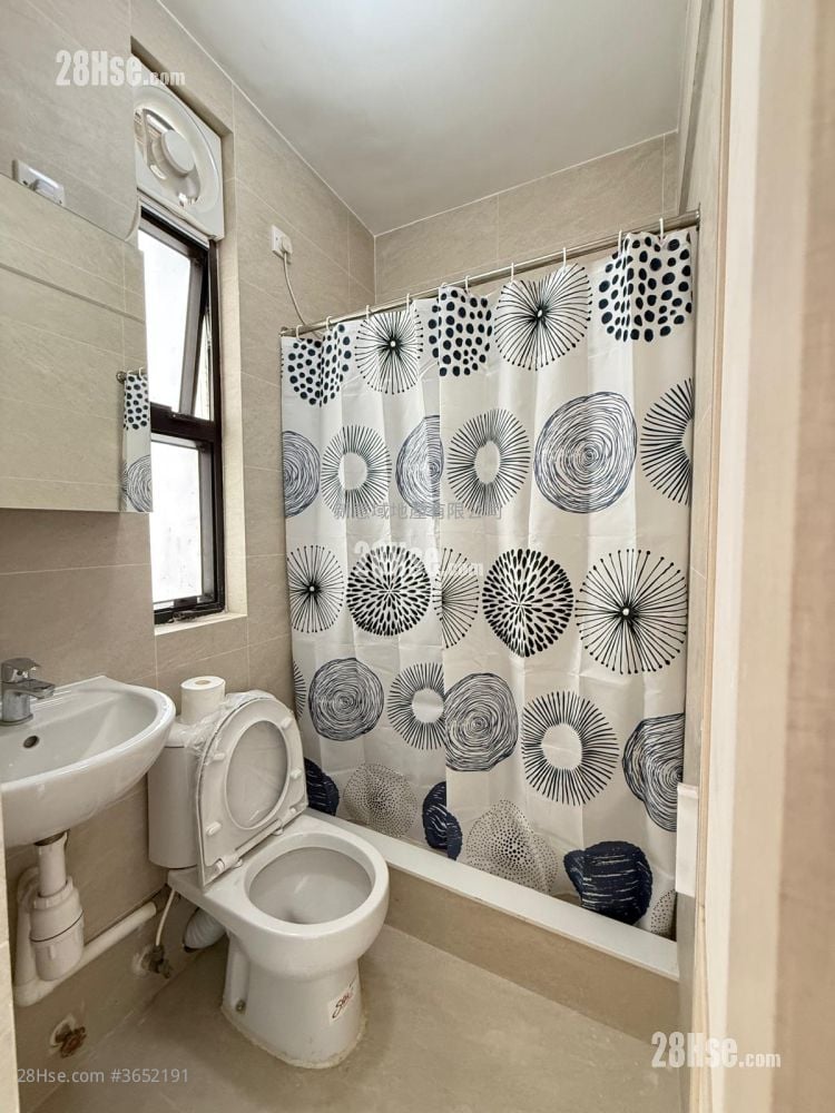 Dragon Centre Rental 1 Bedroom , 1 Bathroom 290 ft²