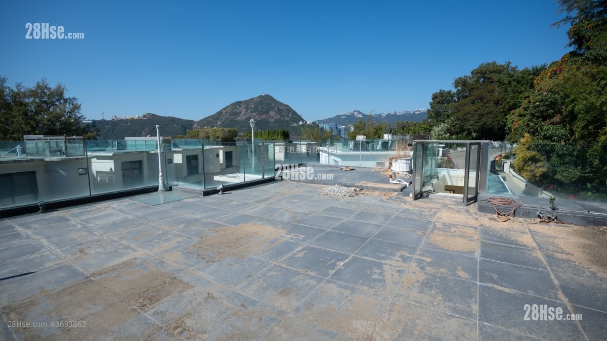 Double Bay Sell 4 Bedrooms , 4 Bathrooms 3,270 ft²