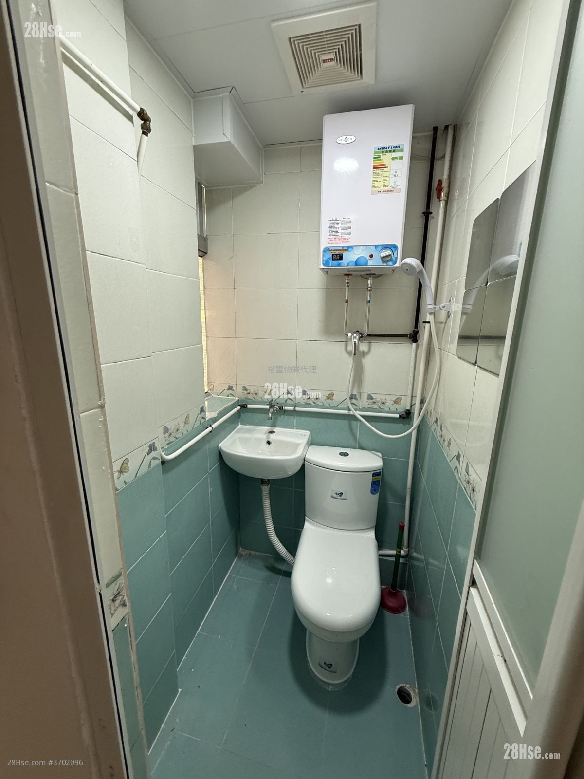 翠园大楼 租盘 开放式间隔 , 1 浴室 150 平方尺