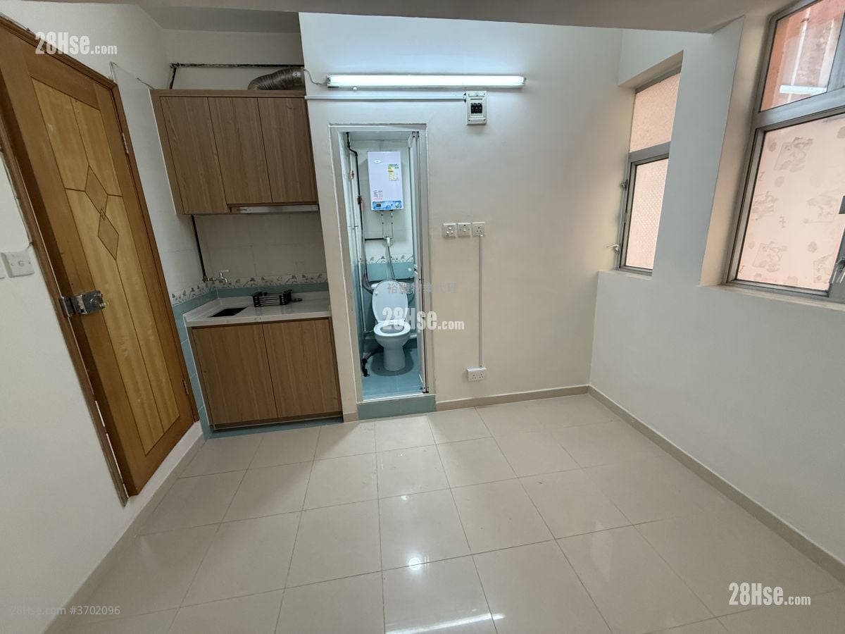 翠园大楼 租盘 开放式间隔 , 1 浴室 150 平方尺