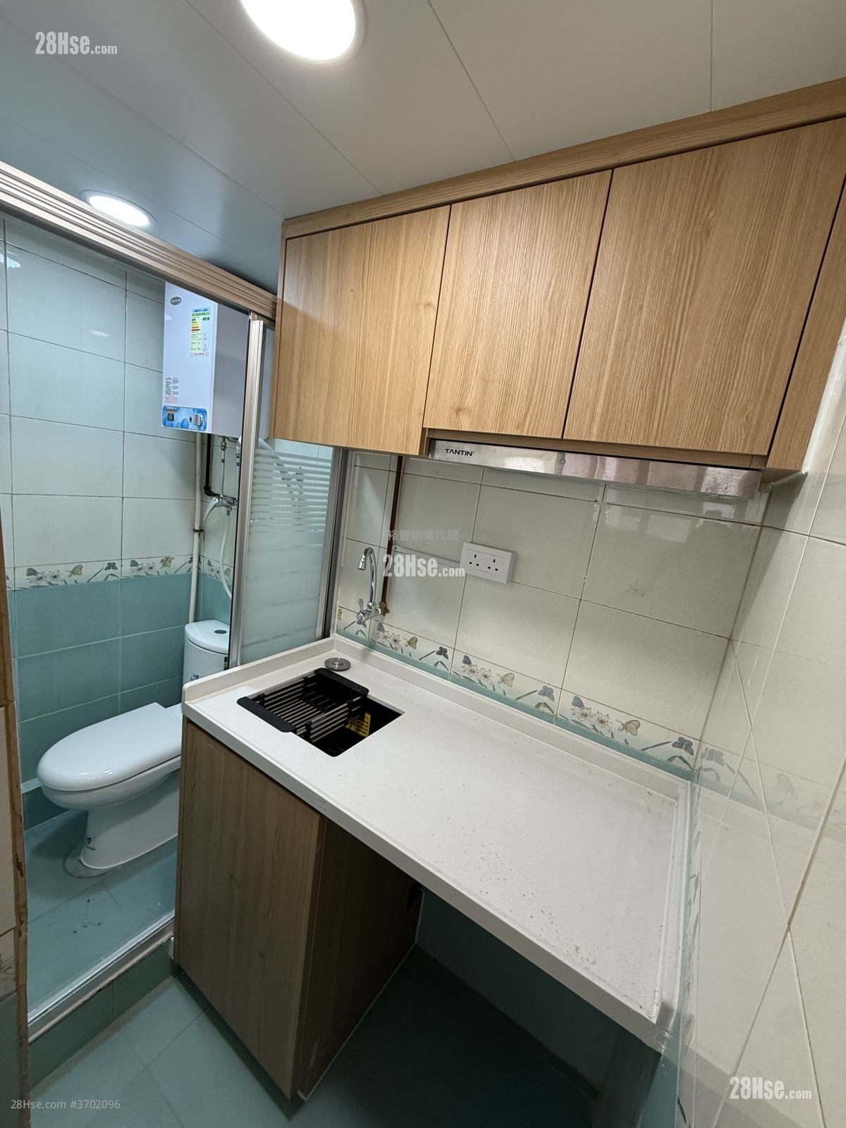 翠园大楼 租盘 开放式间隔 , 1 浴室 150 平方尺