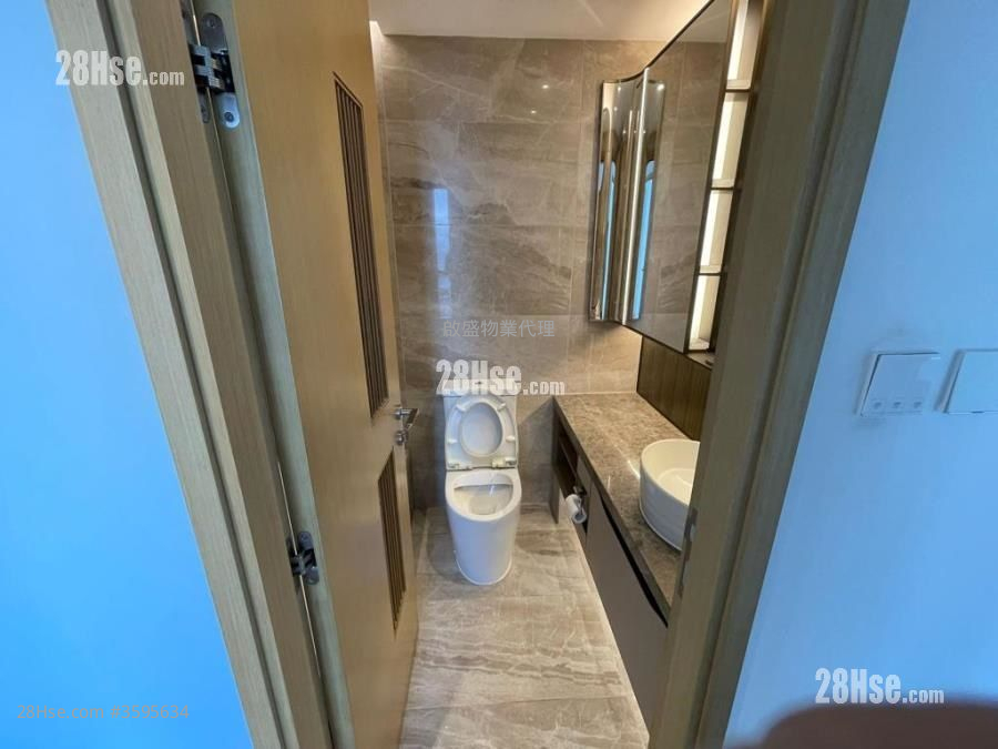 Vibe Centro Sell 3 Bedrooms , 3 Bathrooms 835 ft²