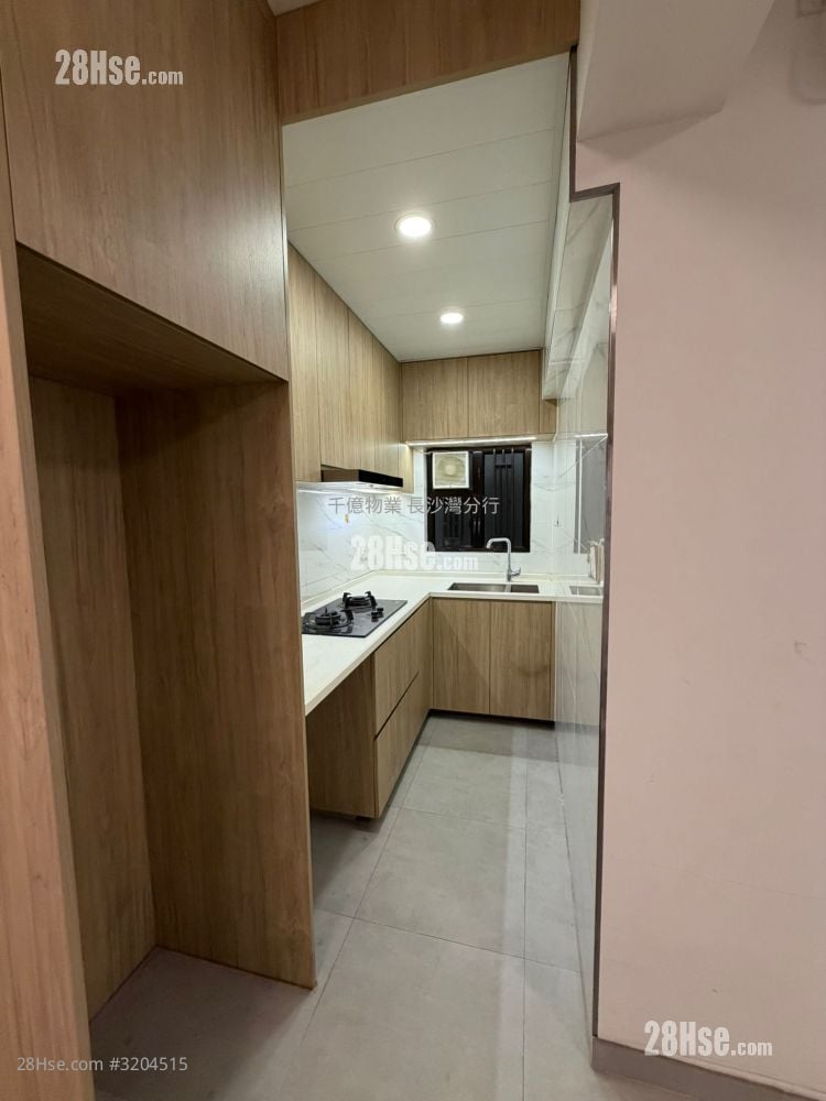 Edward Mansion Sell 3 Bedrooms 554 ft²