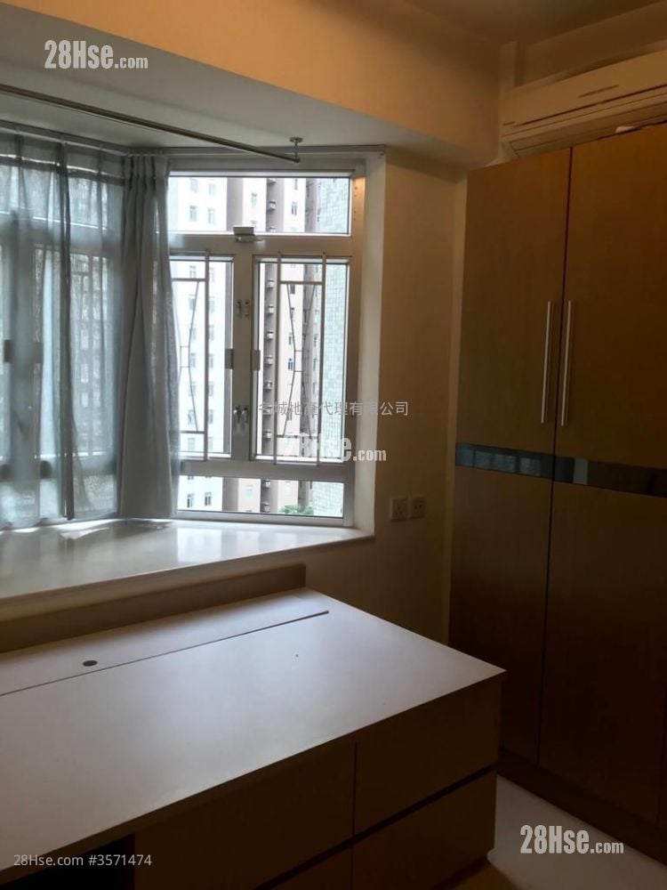 Grandeur Garden Rental 2 Bedrooms , 1 Bathroom 340 ft²