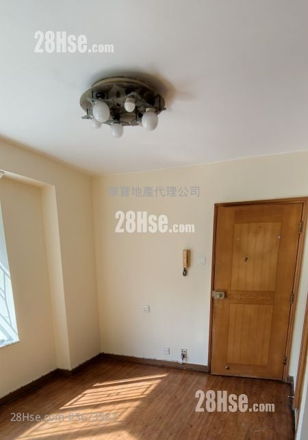 Hong King Garden Sell 3 Bedrooms , 1 Bathroom 519 ft²