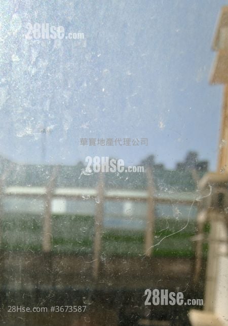 Hong King Garden Sell 3 Bedrooms , 1 Bathroom 519 ft²