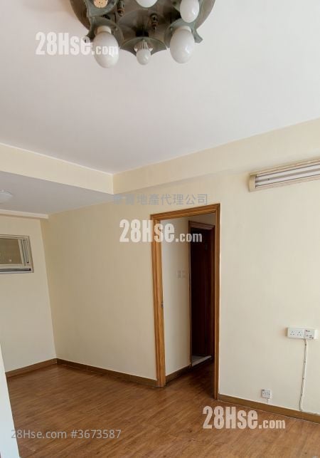 Hong King Garden Sell 3 Bedrooms , 1 Bathroom 519 ft²