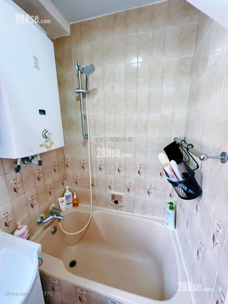 Evora Building Sell 1 Bedroom , 1 Bathroom 269 ft²