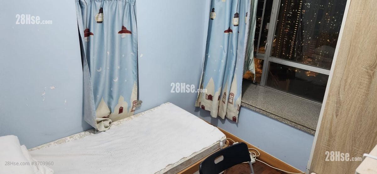 嘉湖山庄 租盘 4 房 , 2 浴室 635 平方尺