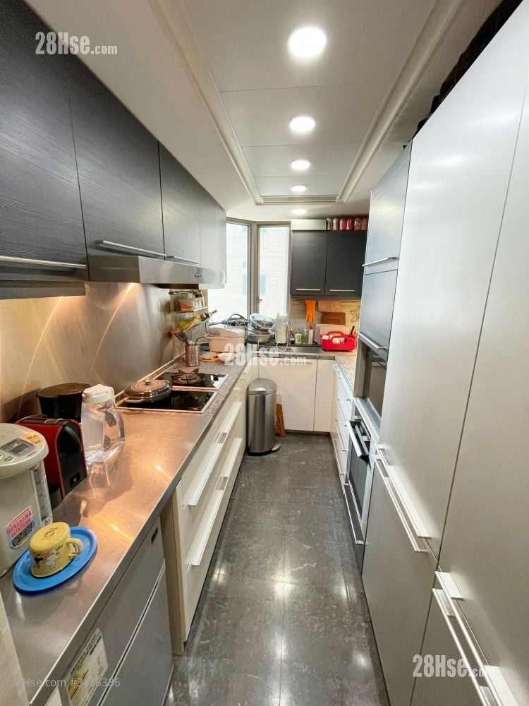 Celestial Heights Sell 3 Bedrooms , 2 Bathrooms 1,137 ft²