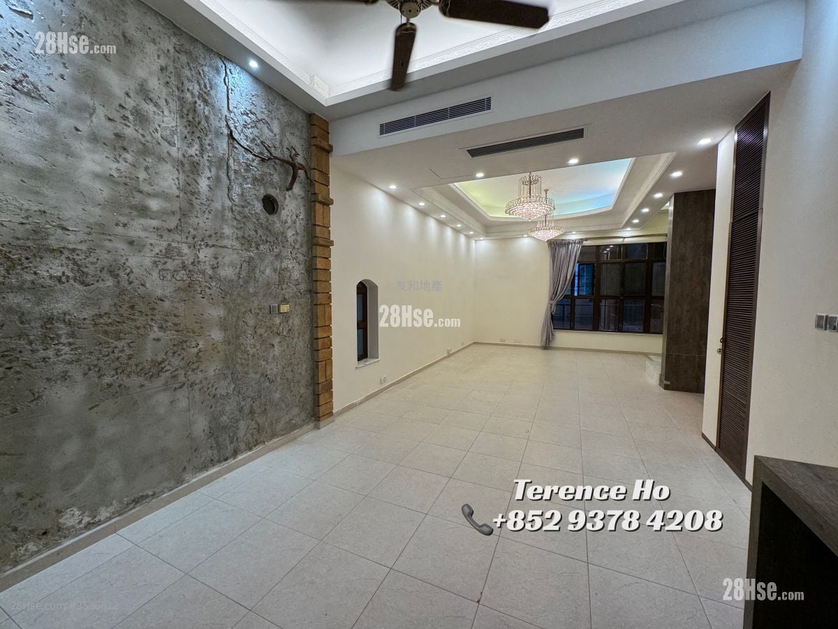 10 Stafford Road Sell 3 Bedrooms , 2 Bathrooms 1,343 ft²