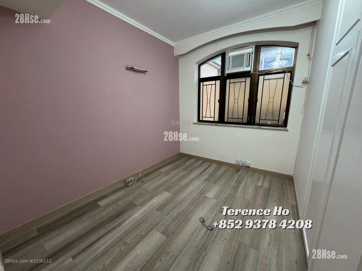 10 Stafford Road Sell 3 Bedrooms , 2 Bathrooms 1,343 ft²