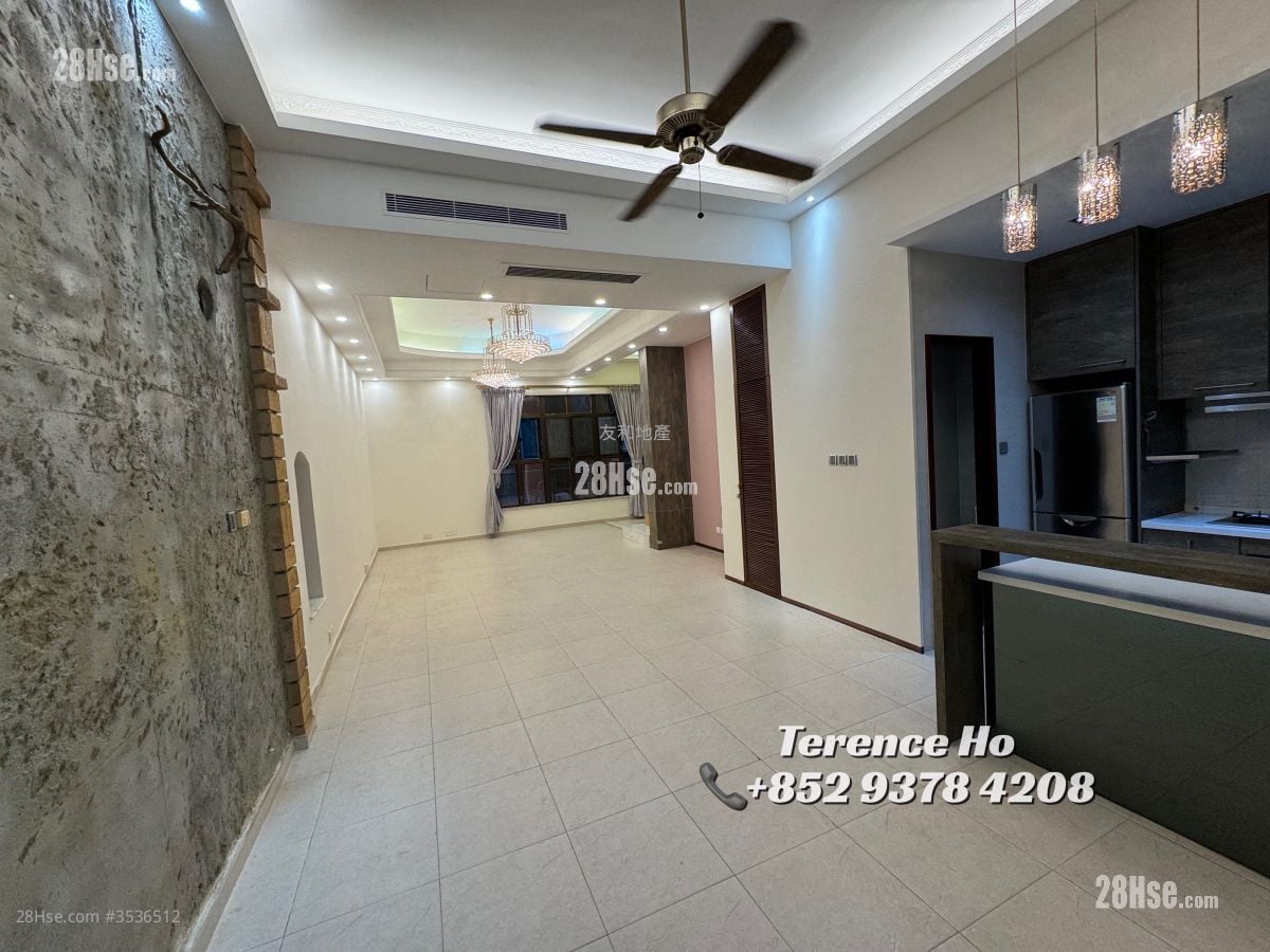 10 Stafford Road Sell 3 Bedrooms , 2 Bathrooms 1,343 ft²